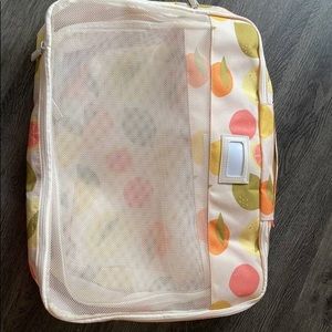 New travel packing cubes